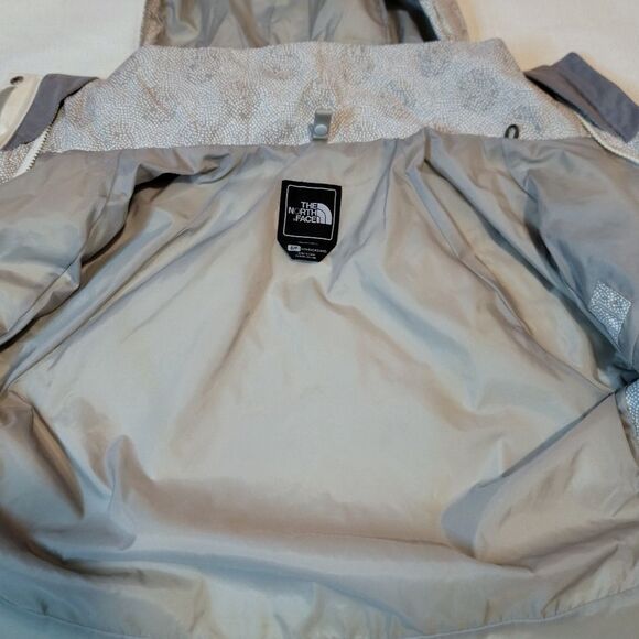 The North Face Hyvent Shell Rain Jacket Size Small - Picture 7 of 15